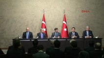 Başbakan Ahmet Davutoğlu Esenboğa Havalimanı'nda Açıklamalarda Bulundu
