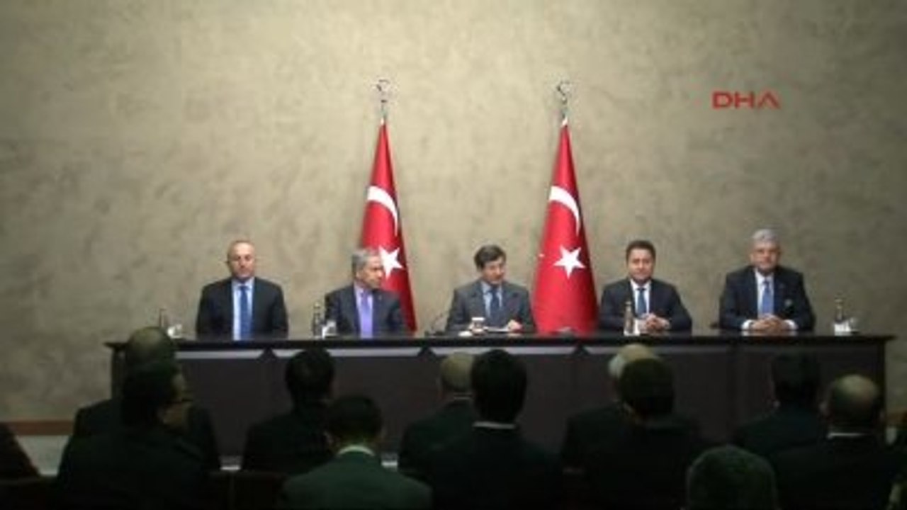 Başbakan Ahmet Davutoğlu Esenboğa Havalimanı'nda Açıklamalarda Bulundu