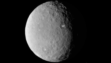 NASA Spacecraft Almost To Dwarf Planet Showing Glowing Lights