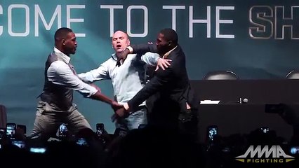 Deux combattants piègent le président de l'UFC !