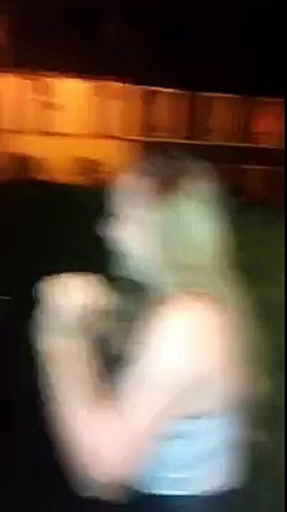 Güzel Kıza Bu Yapılır Mı ?