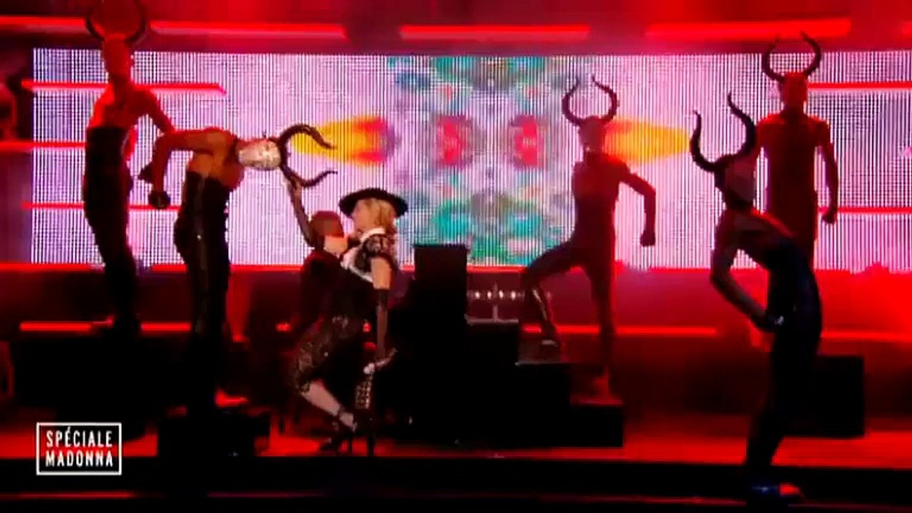 Madonna Performs ‘Ghosttown’ (NEW SINGLE) & ‘Living For Love’ On Le Grand Journal MARC/2015