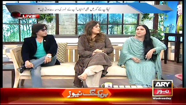 Mera Shohar Aik Aurat Hai Is topic per Fazeela Qazi or Sanam Baloch me sakht larayi hogayi