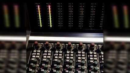 Nil Karaibrahimgil - Kanatlarım Var Ruhumda (Stüdyo Kayıt)