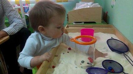 В школе с песком