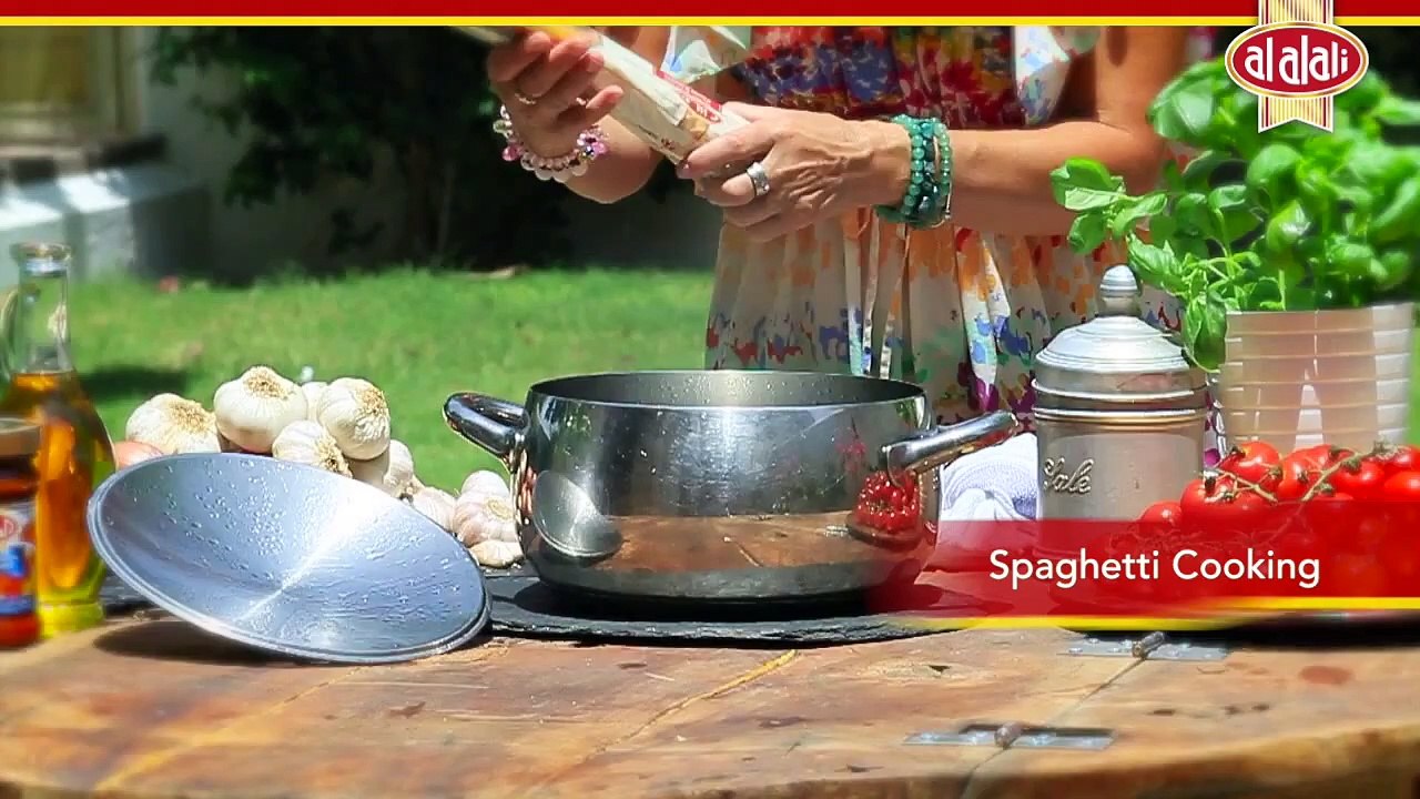 Mastering Signature Dishes - Spaghetti al alali