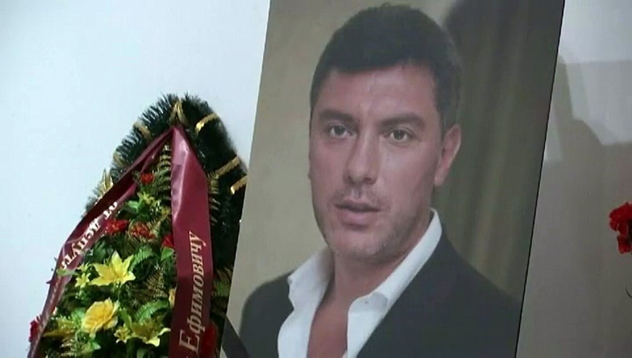 Des milliers de Moscovites aux obsèques de l'opposant Boris Nemtsov
