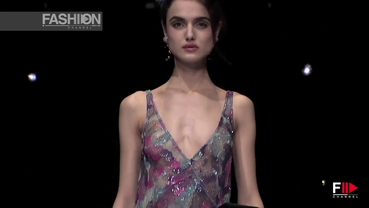 GIORGIO ARMANI Milan Fashion Week Fall 2015 by Fashion Channel