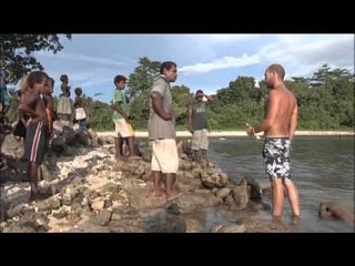 Une vague au bout du monde - Thalassa (extrait)