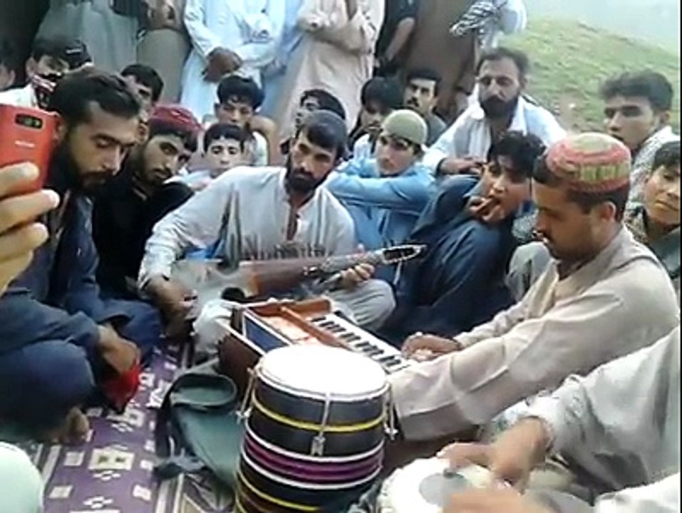 Inam ghamjan