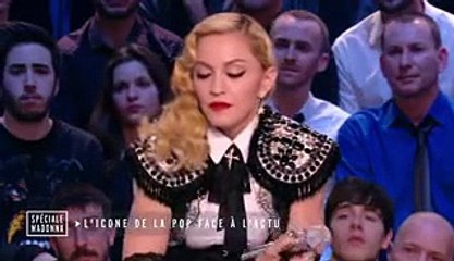 Madonna émue face à Luz de Charlie Hebdo