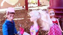Frozen Elsa & Hans RIDE Barbie SCOOTER Disney Princess Anna & Elsa PARK Frozen Parody