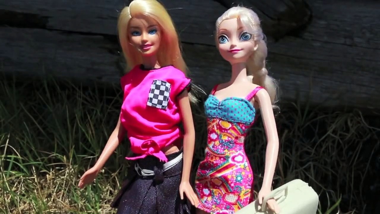 Frozen ELSA VACATION Barbie Airplane Day 2 Disney Parody Anna Barbie Ultimate House AllToyCollector