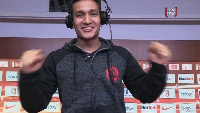 Gueye et Lopes aux commentaires de LOSC-OL