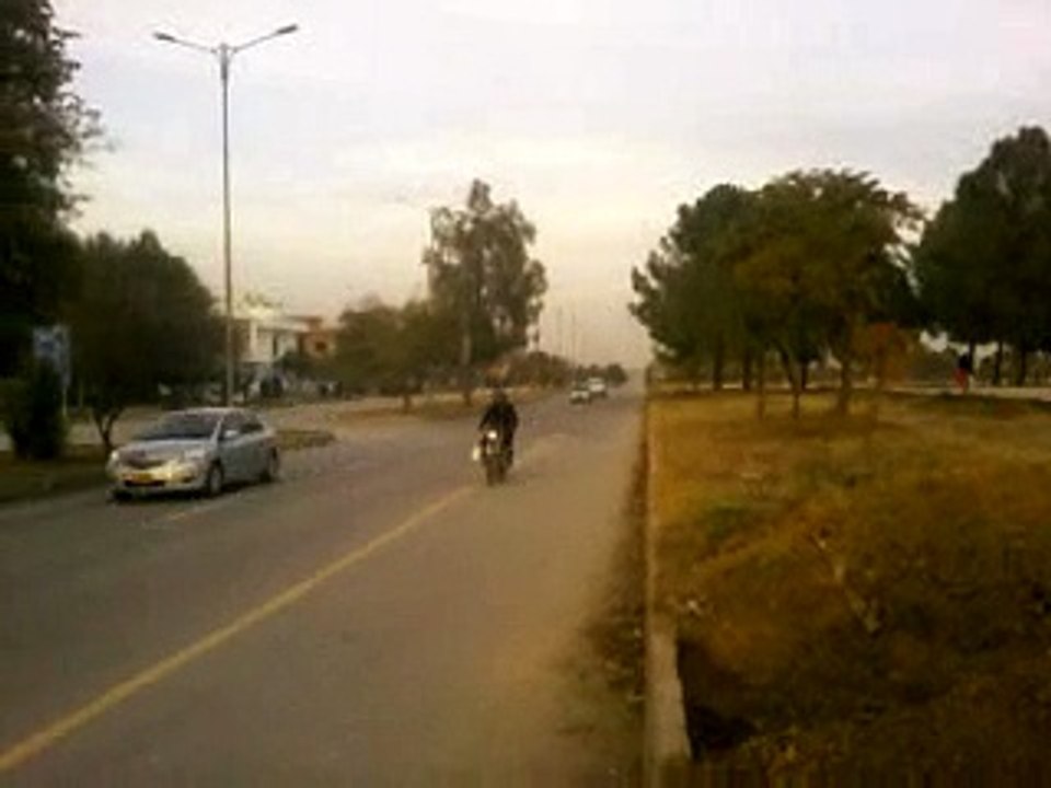 race at F11 road