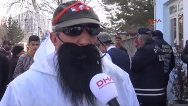 Kurtuluş Coşkusunda Ermeni Katliamı Canlandırıldı