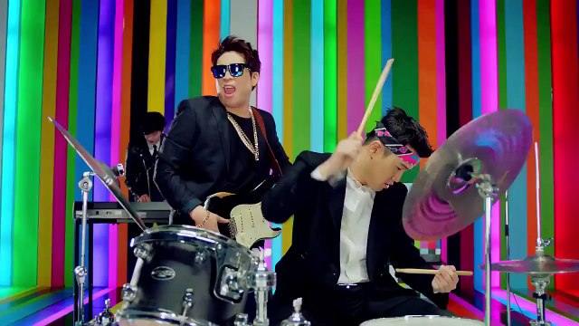 MC MONG (MC몽) - Love mash (사랑 범벅) (Feat. Chancellor (챈슬러) of the channels)