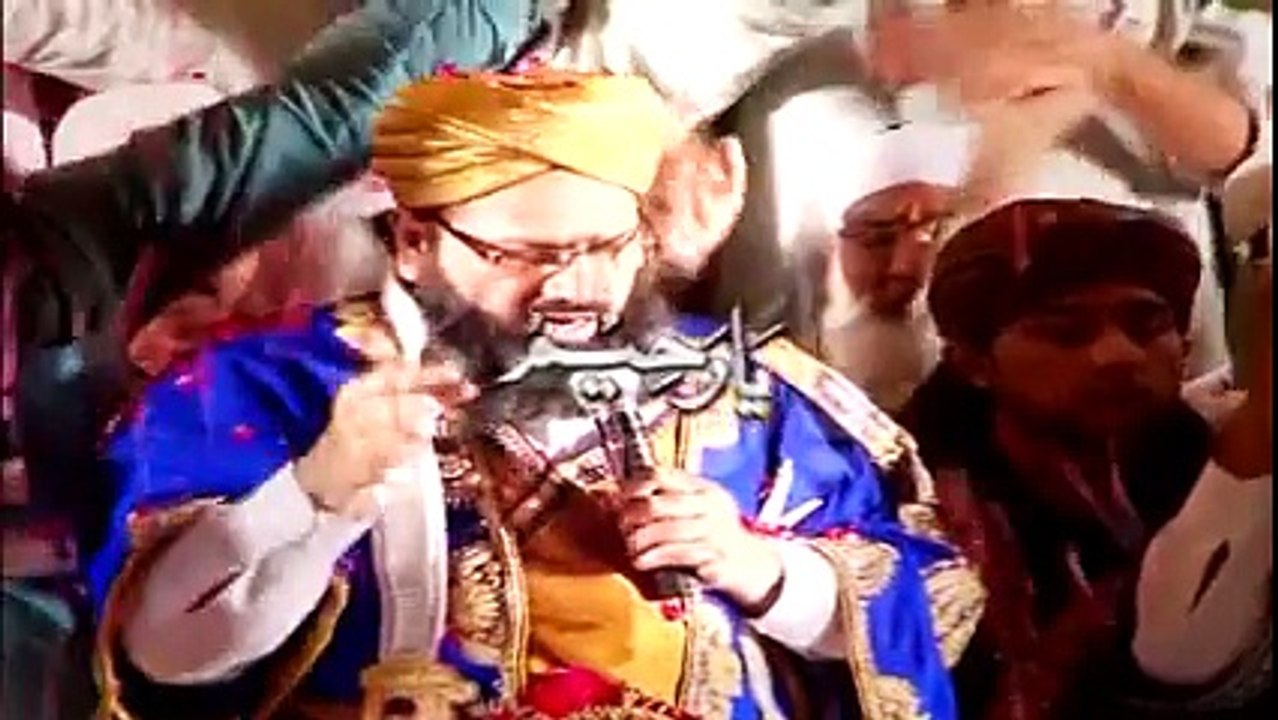 Annual Mehfil 25 April 2014 - Hazrat Sakhi Sultan Baba Jani Sarkar Allah Walay (YA ALLAH YA RAHMAN YA RAHIM ZIKAR)