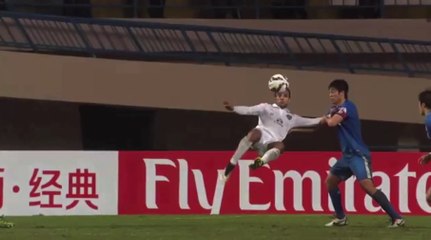 Gilberto Macena donne la victoire à son équipe à la 89ème sur un retourné acrobatique