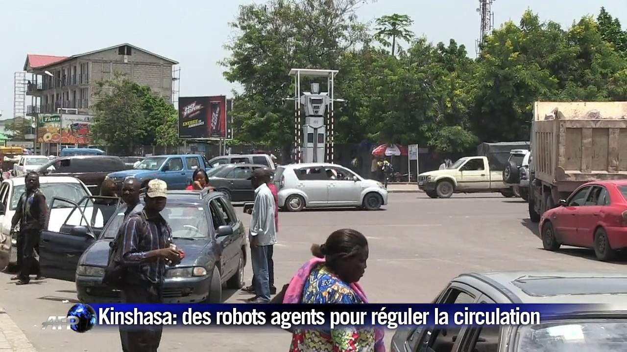 Kinshasa: des robots pour réguler la circulation