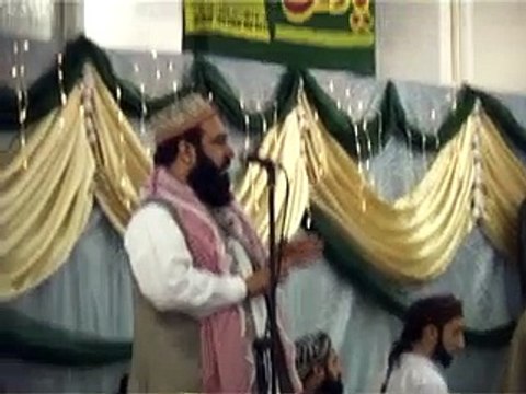 Allama Hafeez ul Rahman Chishti at Kanz ul Huda Markaz