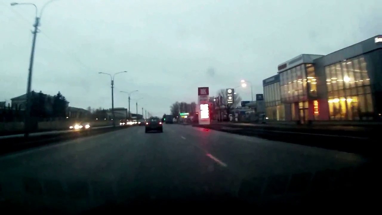 Подтолкнул в поворот - ДТП в Санкт Петербурге 03.03.2015