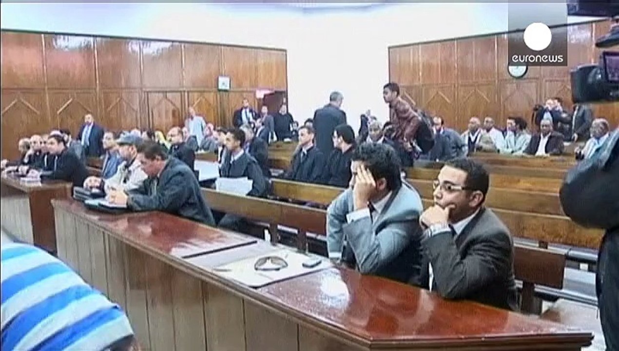 انتخابات پارلمانی مصر به تعویق افتاد