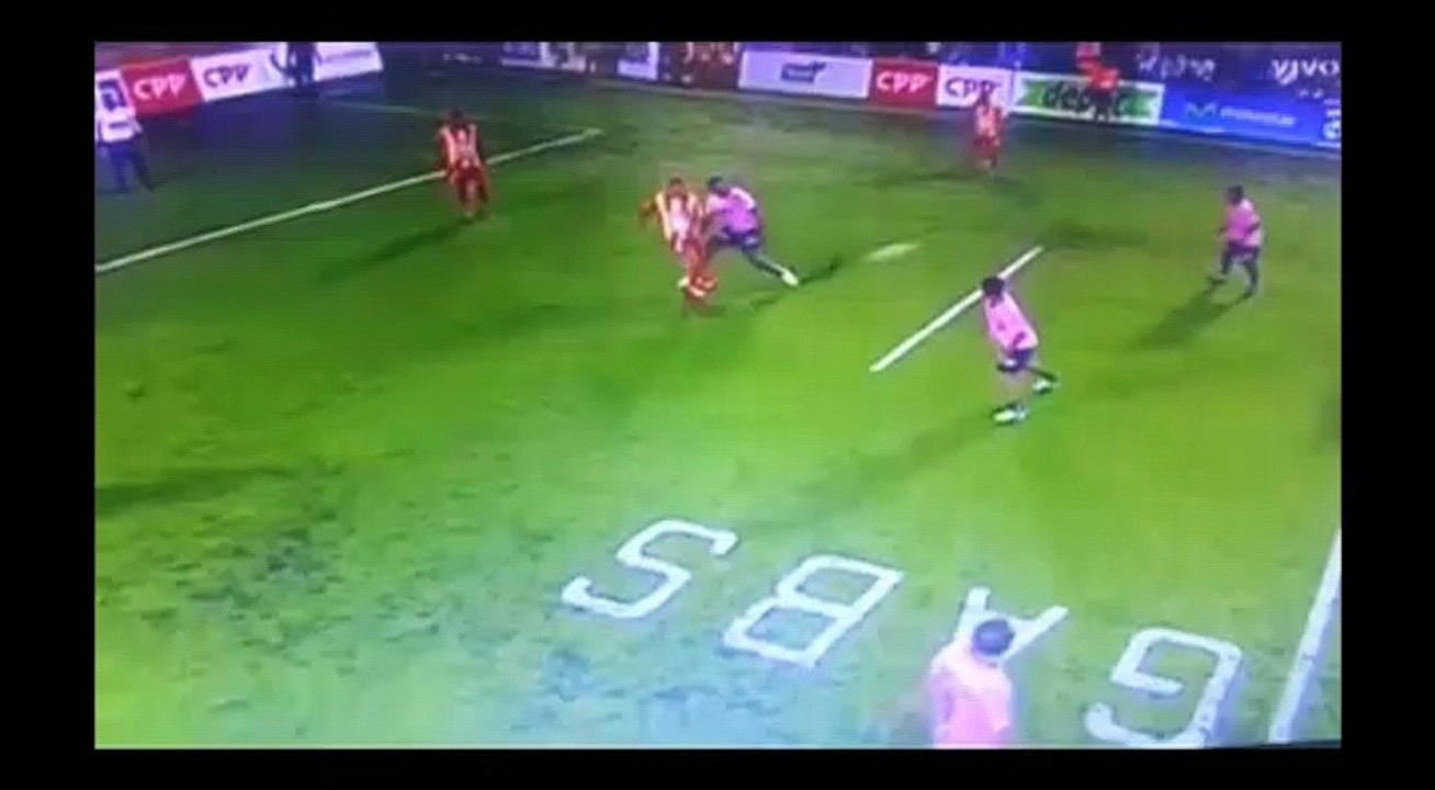 Súper Liga de Fútbol 7: ‘Chiquito’ Flores jugó de delantero en el Sport Callao (VIDEO)