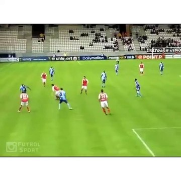 La meilleure passe decisive en Football ?