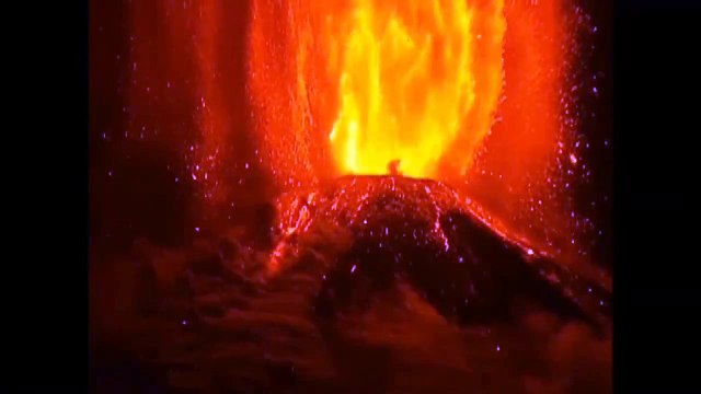 Spectacular Eruption Of Chile's Villarica Volcano; Thousands Evacuated