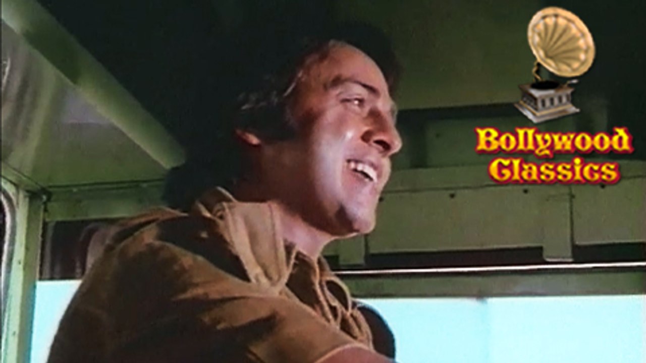 Raah Chalti Hai Ki Rahi Chalte Hai - Mohammad Rafi Hit Songs - Ravindra Jain Songs