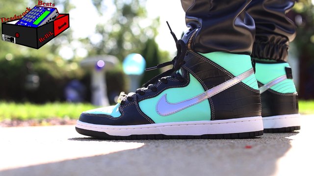 Diamond Nike SB Dunk High Tiffany on feet