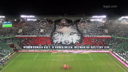 Le loup s'enflamme dans la tribune !