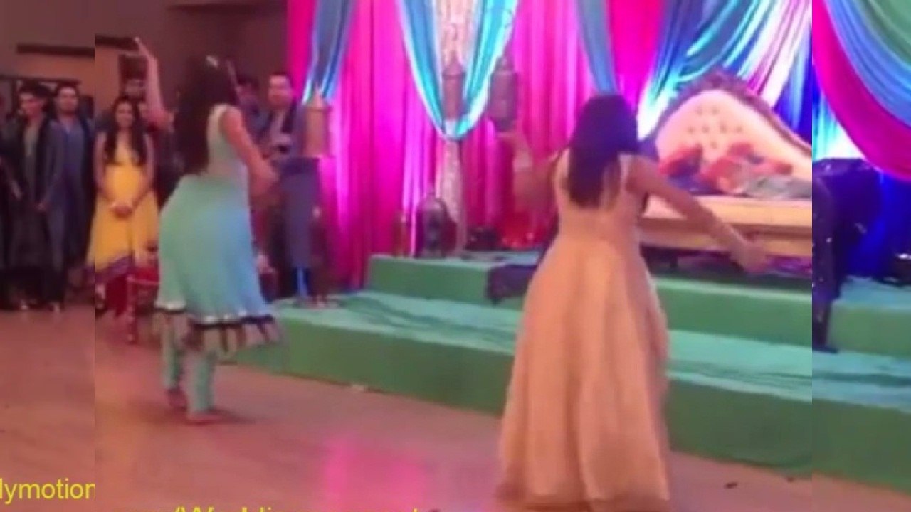 Karachi Wedding Dance Awesome " Mar Jani Mar Jani" HD