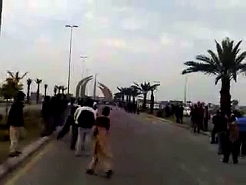 Quarter Mile Video of Toyota Supra Islamabad VS Max Power Skyline R34