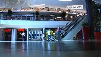 RUBAVANO NEI CENTRI COMMERCIALI DEL NORDEST, PRESI DUE PREDONI