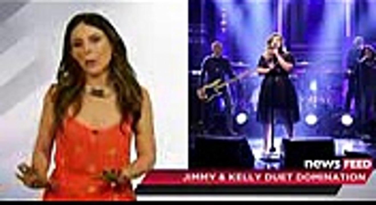 Kelly Clarkson & Jimmy Fallon Perform History of Duets!