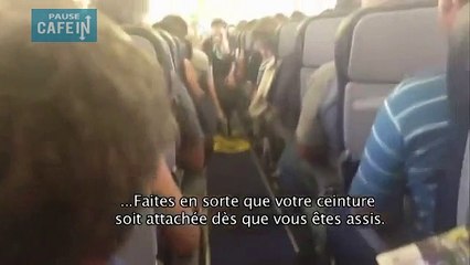 Avant le décollage, ce commandant de bord donne des consignes de sécurité hilarantes