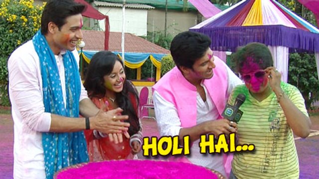 Rajat, Anushka, Alka, Siddhant & Rohan Dance & Celebrate Holi | Shastri Sisters