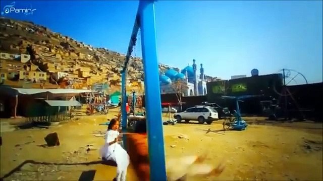 Karan Khan New Pashto Best song 2014 HD _ Musafar yam pa watan pase me zra chwe