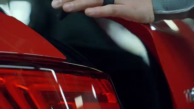 Saatchi & Saatchi Duke pour Toyota - voiture Toyota Yaris, «La Marseillaise» - mars 2015