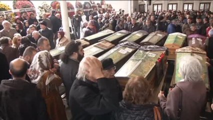 Erdal Eren'in Annesi Toprağa Verildi