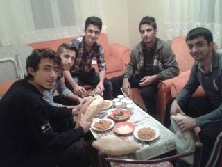 Öldürülen Fırat'ın Paylaşımları "Kürt-Ülkücü Kavgası" Yalanını Bitirdi