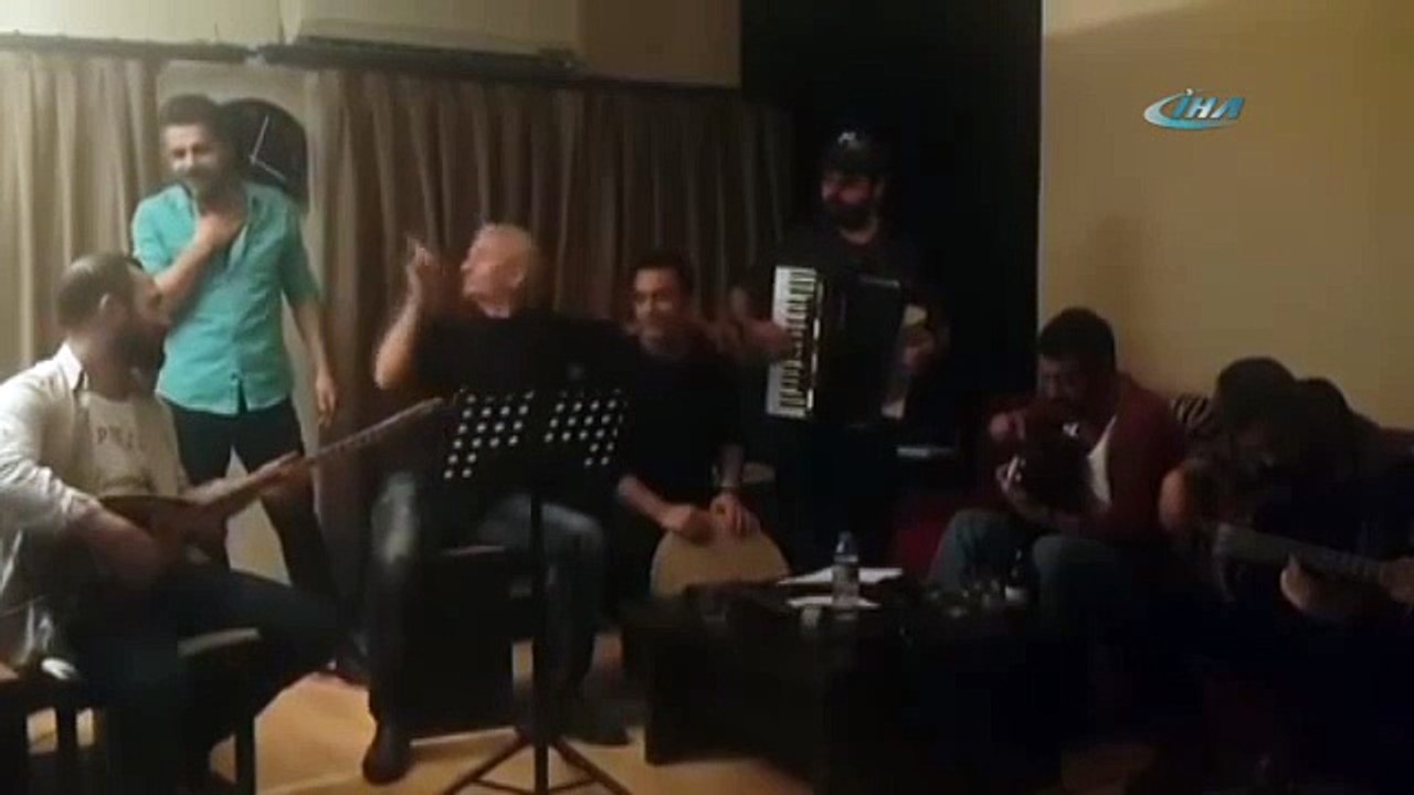 Sanatçılardan Beşiktaş için yeni beste