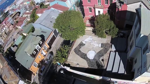 ELLA ET PITR / PAR TERRE - Dessins à voir du ciel