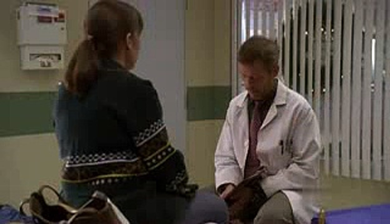 House MD Scene - Do I Look Like An Idiot