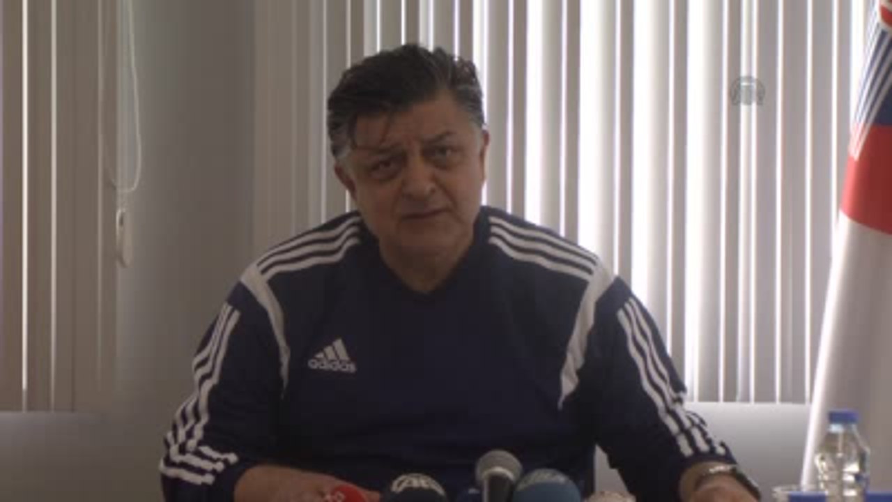 Kardemir Karabükspor Teknik Direktörü Vural