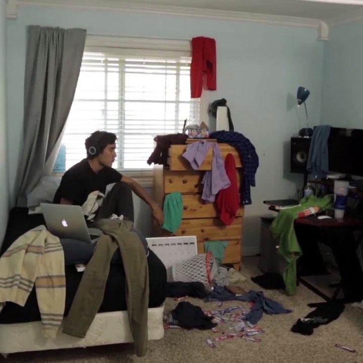 How to Instantly Clean Your Room