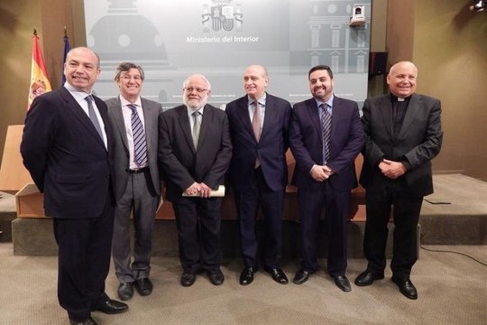 Luz verde para la libertad religiosa en los CIEs
