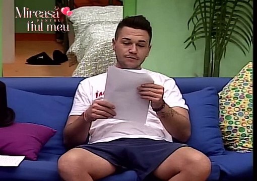 marinica si baietii ramasi in casa fac repetitii pentru sceneta 2015-03-04 21-53-46-296